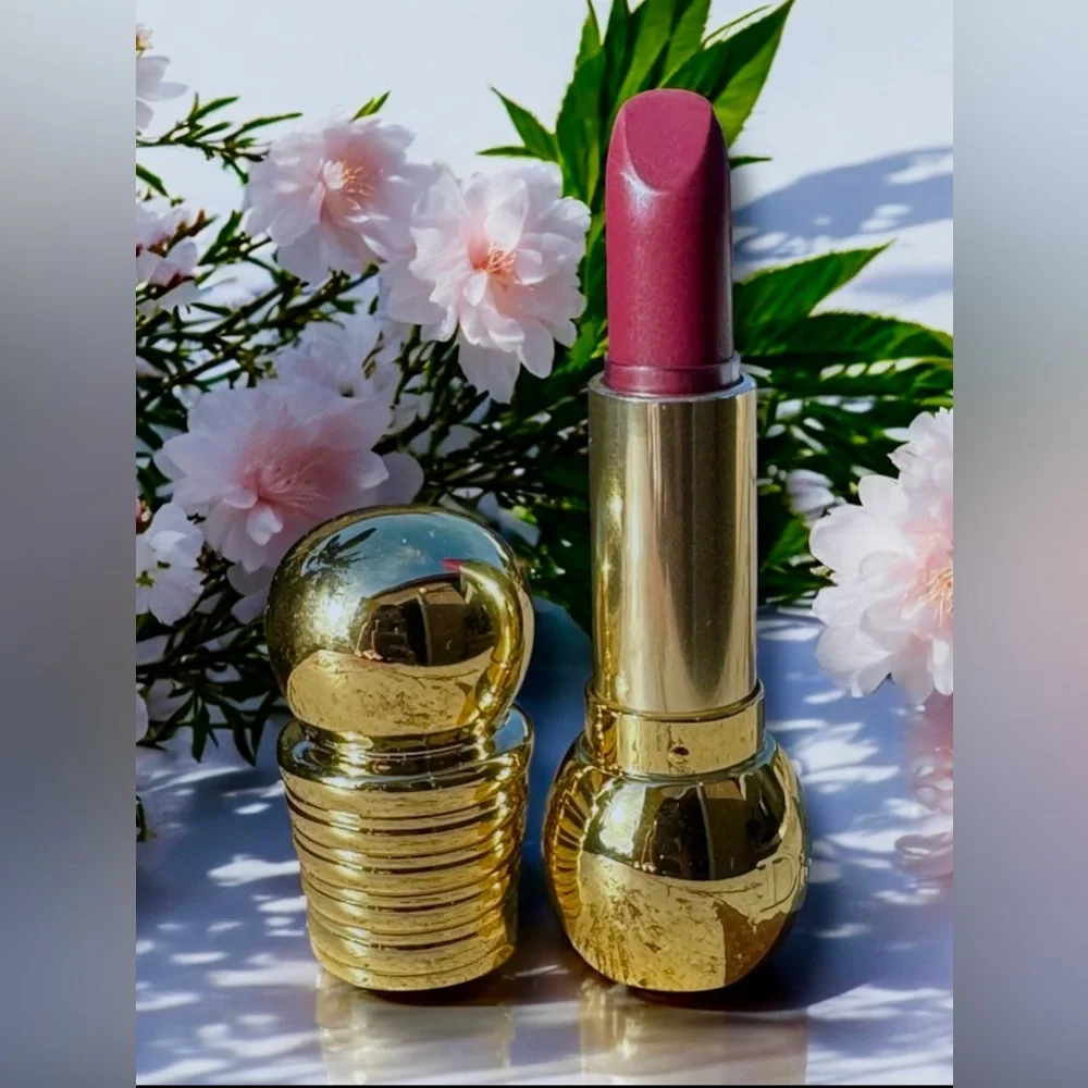 DIOR DIORIFIC MAT FASCINATION (880) LIPSTICK. LIMITED EDITION. NEW WITHOUT BOX. - Picture 2 of 8